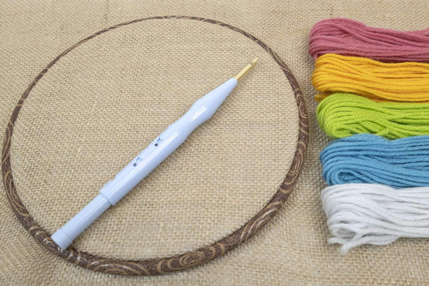 Susan Bates Adjustable Punch Needle